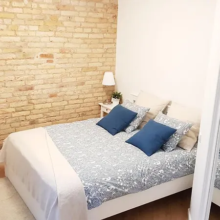 Adam's * Vilnius